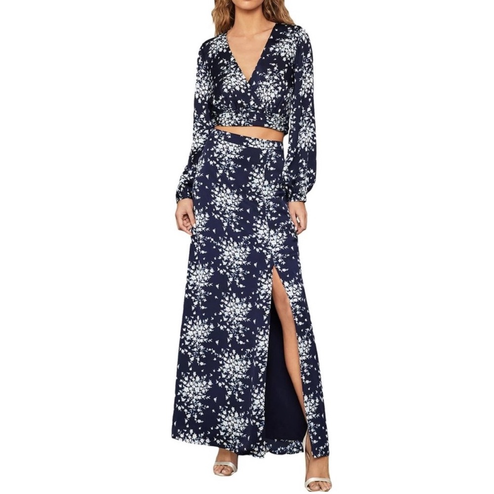 BCBGMaxAzria Set - Picture 6 of 6